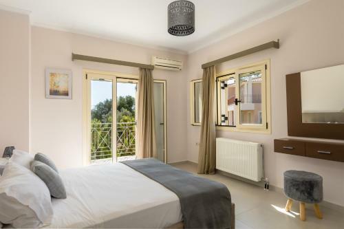 Sole Mare Villa Lakithra