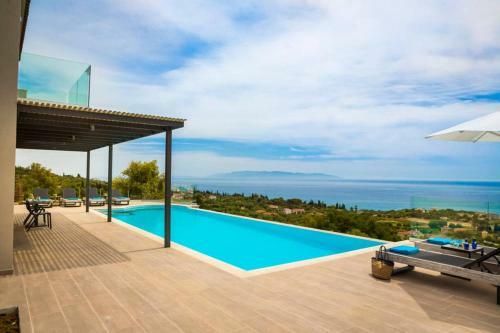 New Villa Blue With Private Pool At Trapezaki