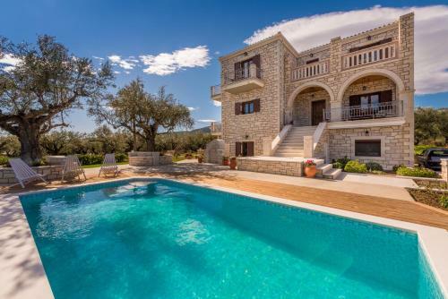 Villa Filoxenia Stone House