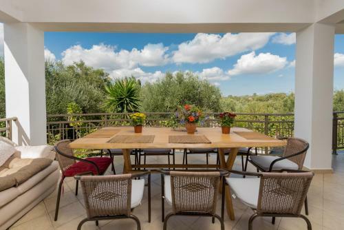 Apartamento Eygenias Pool House