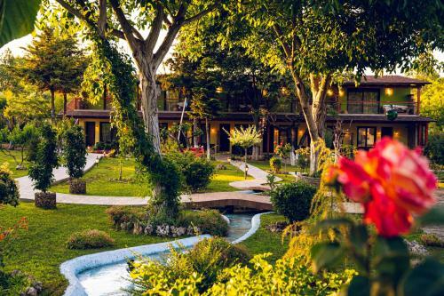 Apartamento Simi Luxury Suites