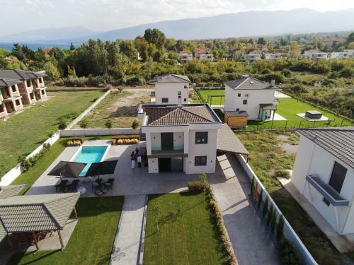 Luxury Villa Plaka