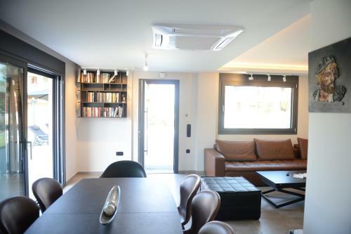Luxury Villa Plaka