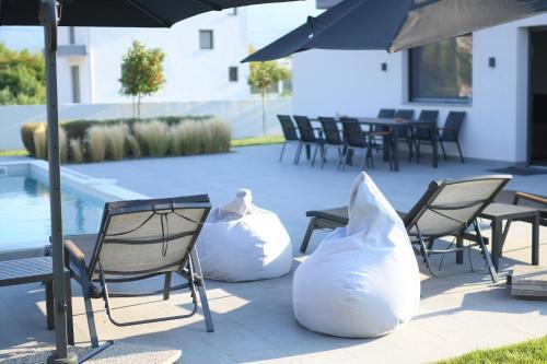 Luxury Villa Plaka