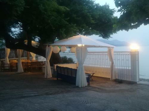 Apartamento Akrogiali