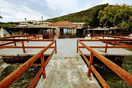 Stone Villa Inside Sea- Kids'land