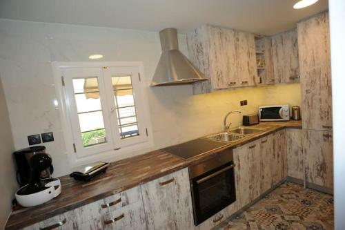 Apartamento Crecian Water Front