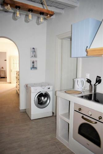 Vintage House Naxos