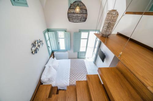 New Villa Katerina - 3 Villas & 3 Private Jacuzzi