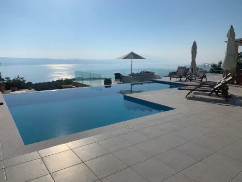 Villa Salina Luxury Pool Villa