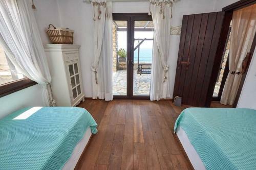 Villa Stoneflower With Breathtaking Sunsets