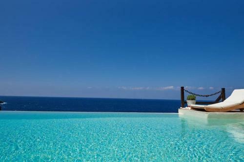 Villa Stoneflower With Breathtaking Sunsets