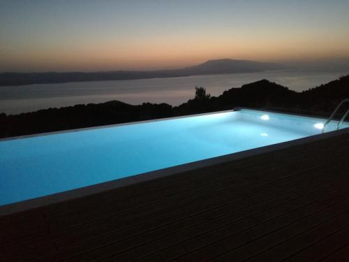 Luxury Villa In Kechria 2