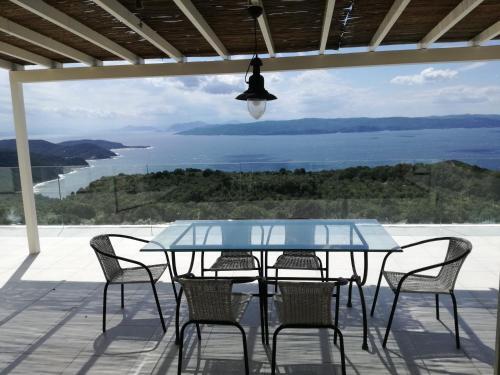 Luxury Villa In Kechria 2