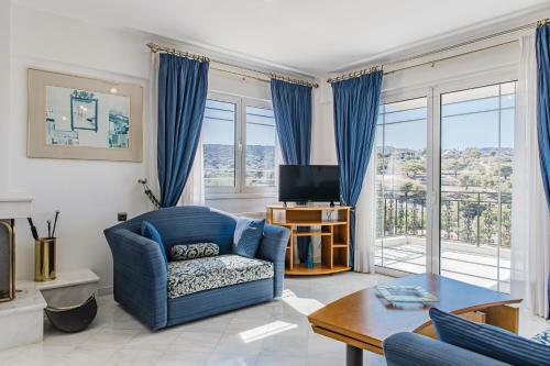 Villa Maraki - Attica Riviera