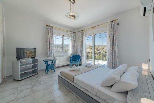 Villa Maraki - Attica Riviera