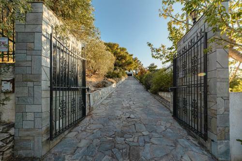 Villa Maraki - Attica Riviera