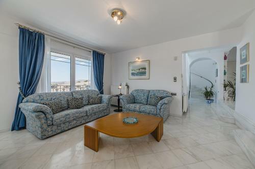 Villa Maraki - Attica Riviera