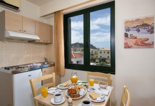 Apartamento Margarita Beach Hotel
