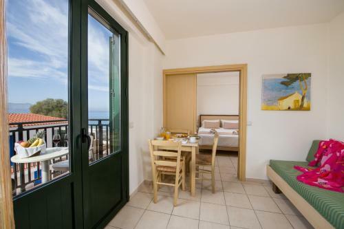 Apartamento Margarita Beach Hotel