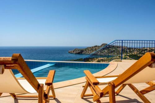 Villa Traditional Elegance With Privacy & Amazing Views