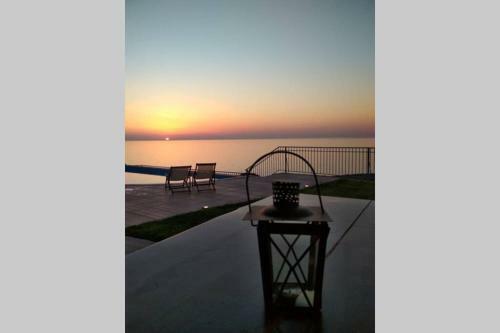 Villa Traditional Elegance With Privacy & Amazing Views