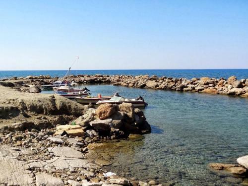 George Sea View Triopetra