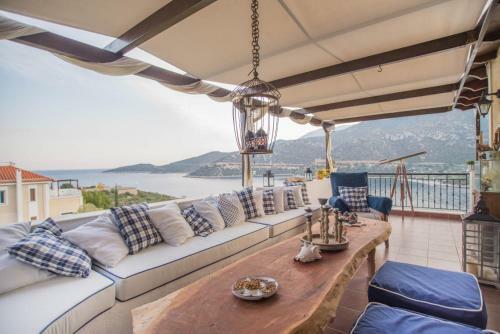 Floating Villa Near Astros Peloponnese
