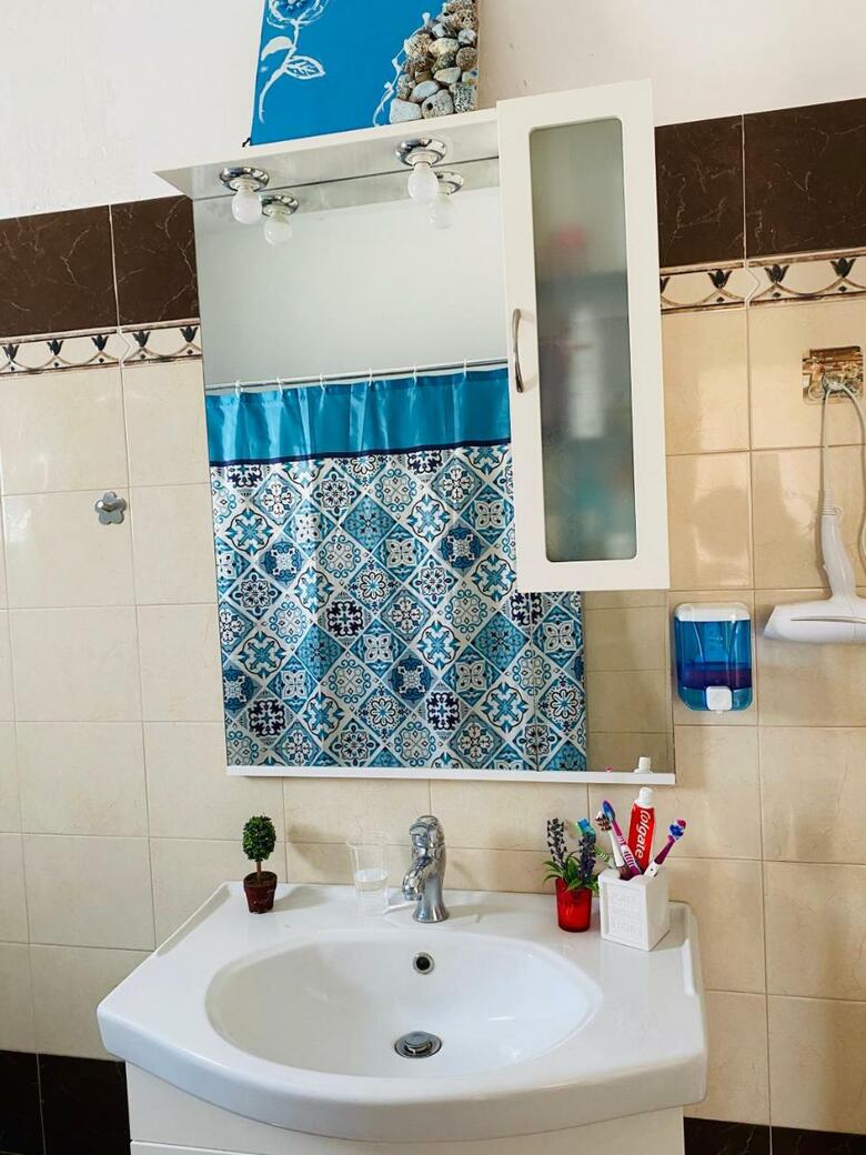 Mikro Amoni Beach Villa