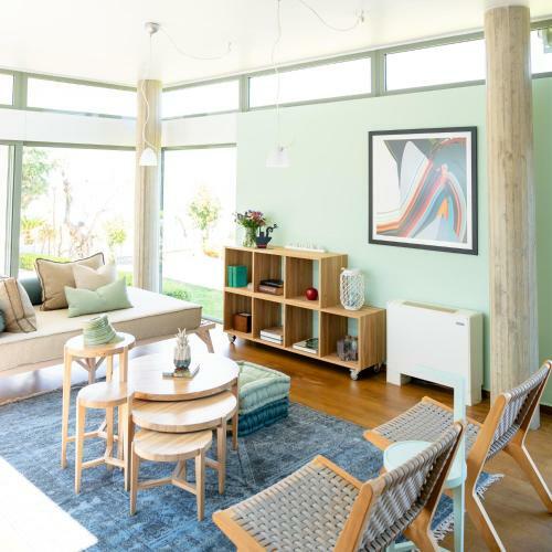 Lefkon Villa By The Sea!