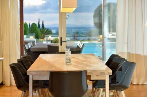 Villa Athens Riviera Estate