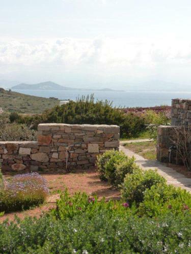 Naousa Mediterra