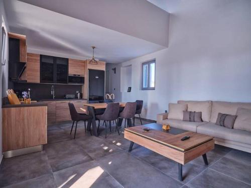 Elaia Villas K1