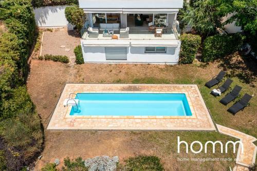 Sea View Proteus Homm Villa In Saronida