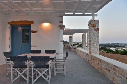Luxurious Villa Seirios