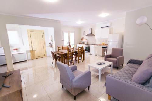 Masefa Villa