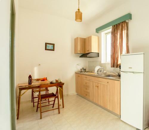 Lefteris Apartments