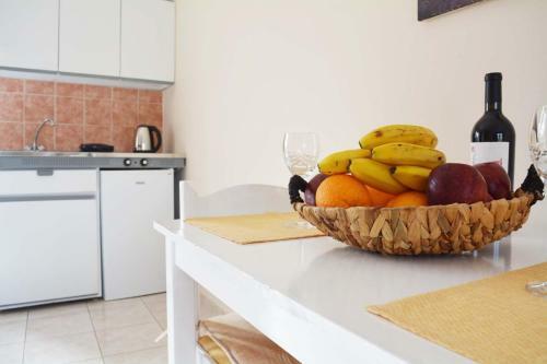 Evani Apartments