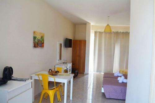 Evani Apartments