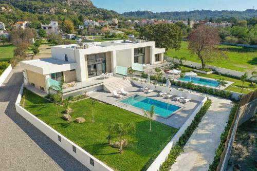 Aurum Villas