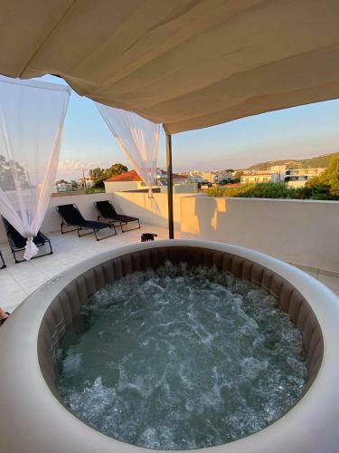 Dionysus Seaside Villa