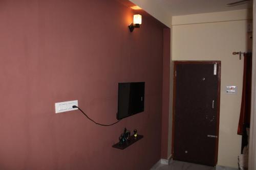 Hotel Bnr (babu Naidu Residency)