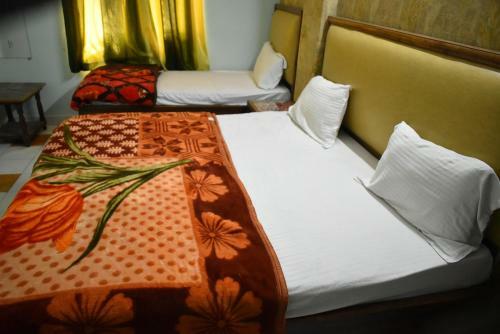Hotel Shri Krishna Akshay Dham By Wb Inn
