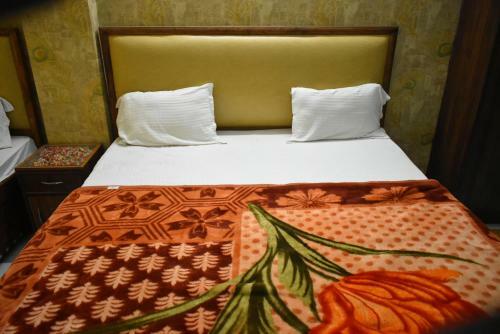 Hotel Shri Krishna Akshay Dham By Wb Inn