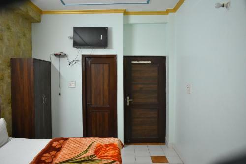 Hotel Shri Krishna Akshay Dham By Wb Inn