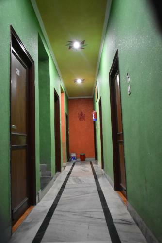 Hotel Shri Krishna Akshay Dham By Wb Inn