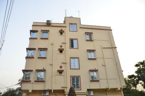 Hostal Corporate Inn New Town