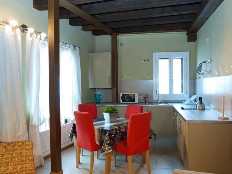 Refitoler�a Apartamentos
