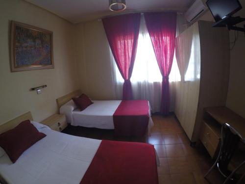 Hostal Su�rez