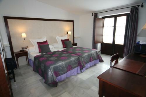 Hostal Palacio San Bartolom�
